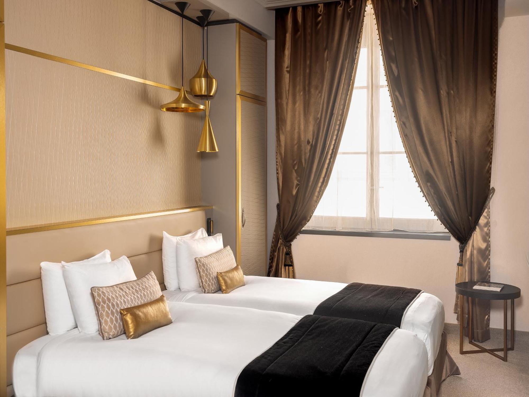 Niepce Paris, Curio Collection By Hilton Hotel Екстериор снимка