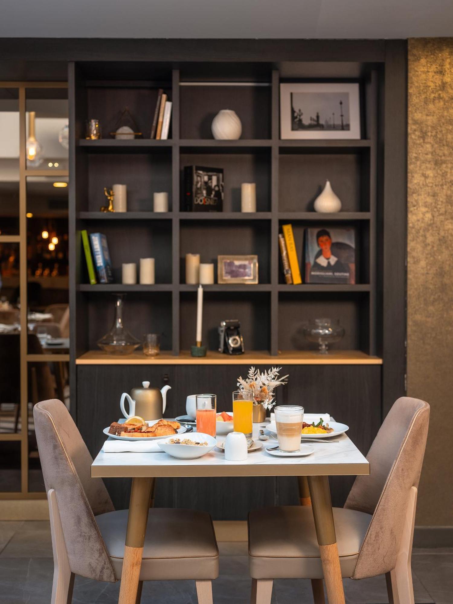 Niepce Paris, Curio Collection By Hilton Hotel Екстериор снимка